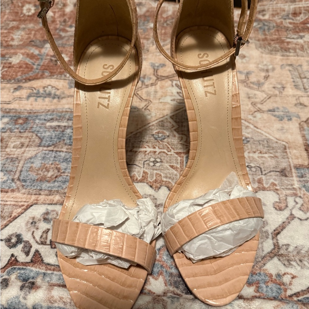 NWT: Schutz Women's Tan Strappy Heels sz9.5